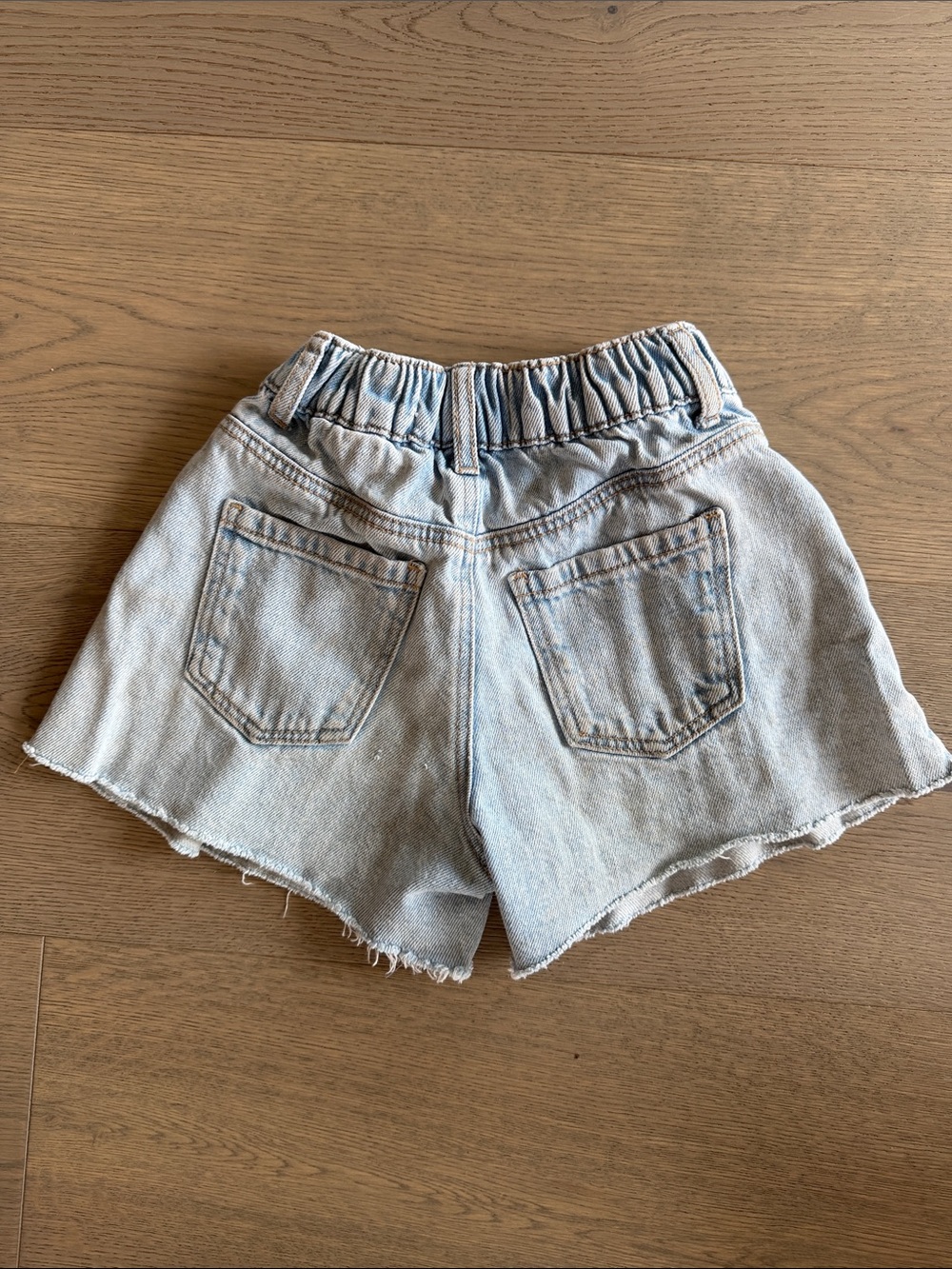 Zara Light Blue Denim Daisy Embroidered Girls Shorts - Picture 4 of 5